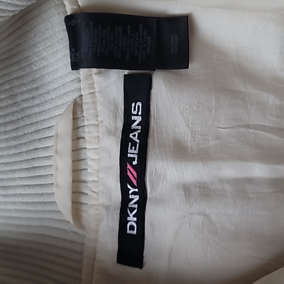 DKNY//Jeans Cream Down Jacket Size Large - Picture 9 of 13